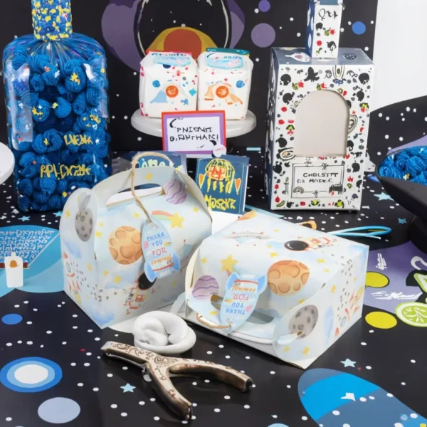 12 Cajas de regalo de cartón para regalo o recuerdo con la temática de astronauta con etiquetas de agradecimiento sin personalizar