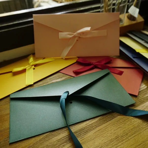 Sobre de papel nacarado de colores Retro europeo para invitaciones y tarjetas artesanales DIY