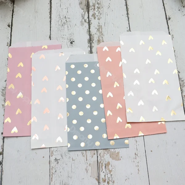 Bolsa de papel de regalo gruesa, pegatinas de puntos y corazón, para caramelos, dulces, chuches, detalles y galletas, bolsa de papel Kraft, bolsas artesanales 12 Uds.