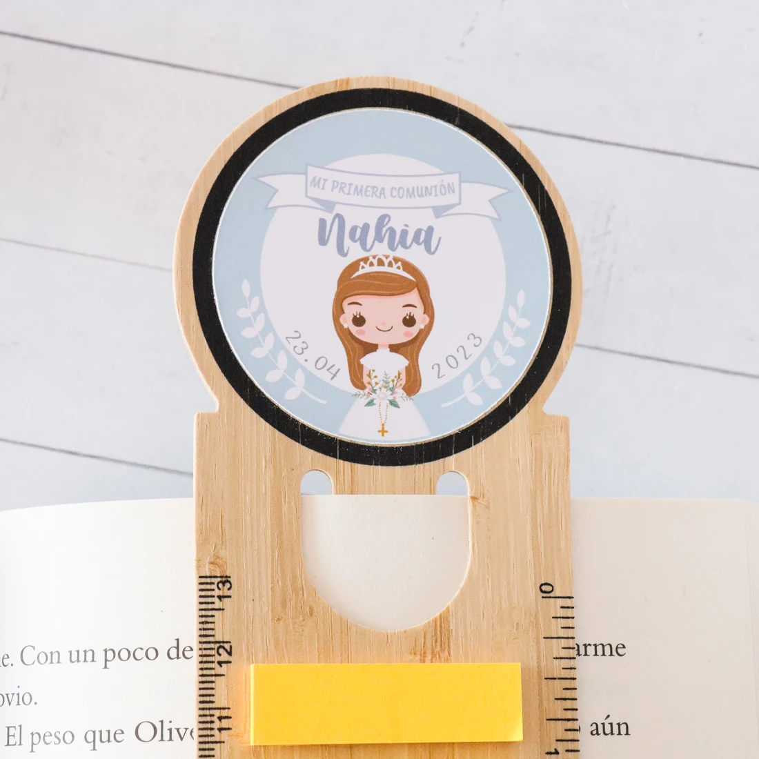Marca páginas personalizado con pegatina, de madera - Imagen 3