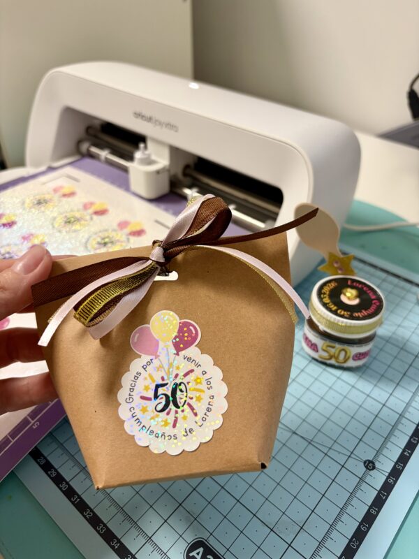Cajas kraft, color marrón, para regalos, envoltorios, Detalles para invitados, Caja con lazo, 2 medidas,