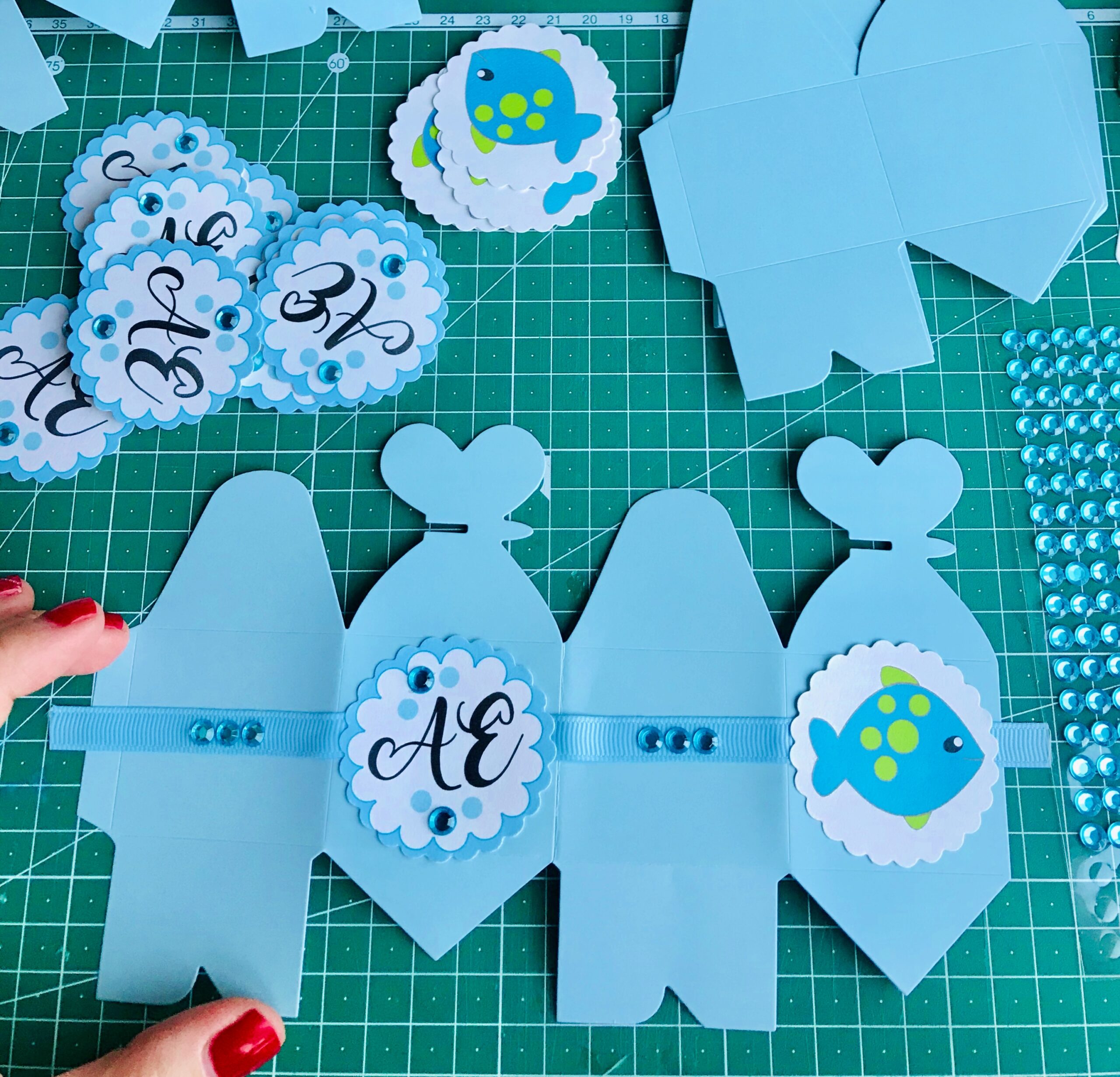 Toppers multiusos para personalizar bolsas, cajas o empaques de regalo - Imagen 13