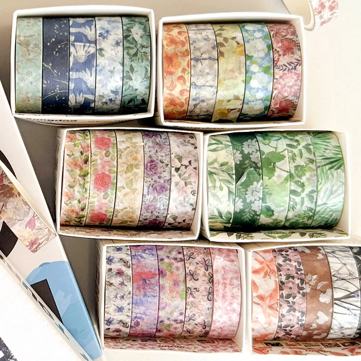 Cinta Decorativa Romántica con Diseño Floral en Caja, Cinta Washi Decorativa para agendas, libros y decoración de bullet journal - Imagen 3